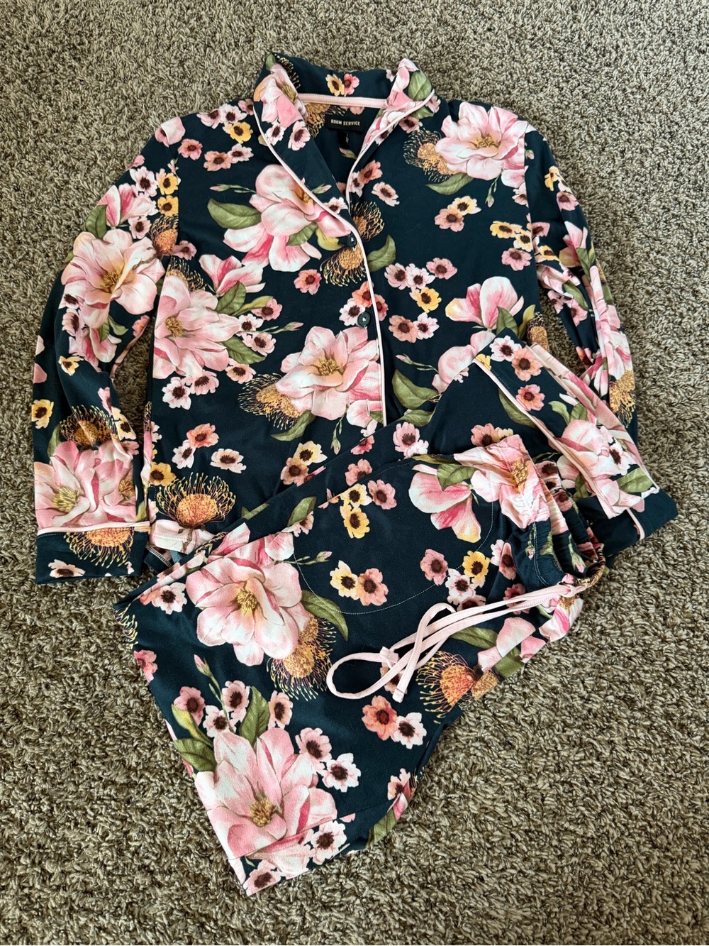 Floral Button-Front Pajama Set in Pink on Black - Women's Sleepwear